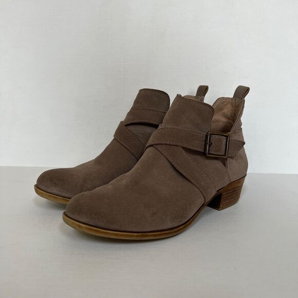 Lucky Brand Boots Size 8M/38 Taupe Tan Bellisa Ankle Booties Suede Buckle - Picture 2 of 12